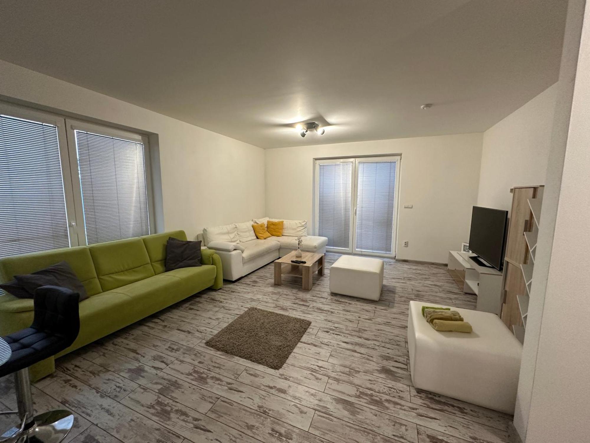 Royal House Trencin Vila Exterior foto
