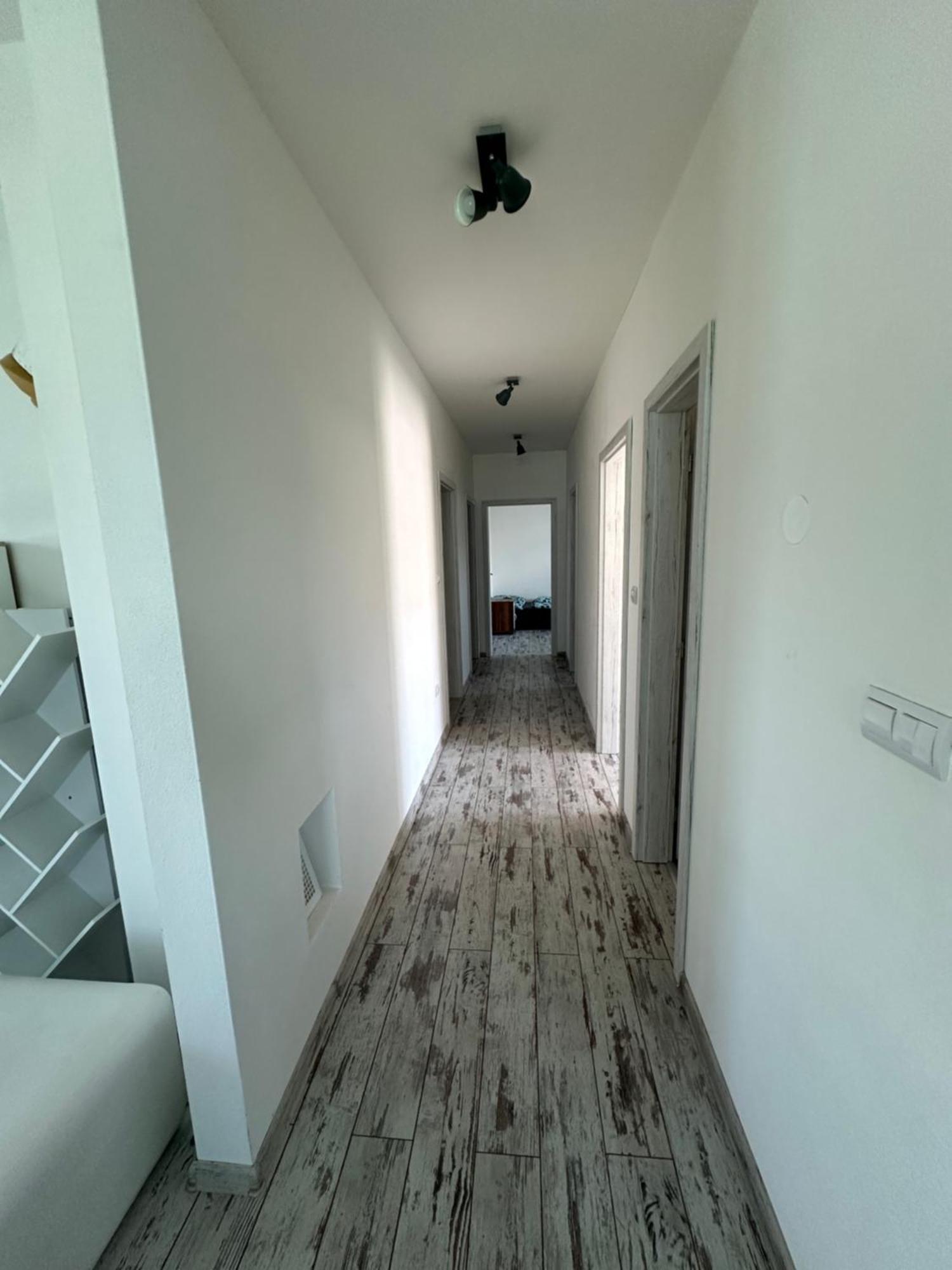 Royal House Trencin Vila Exterior foto